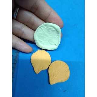 Gân silicon cánh hoa bằng lăng tím ( 3*2.5cm)