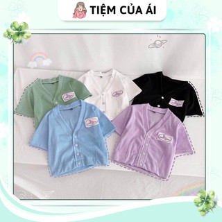 💗 Áo croptop cổ V đính nút thêu logo tay ngắn 💗