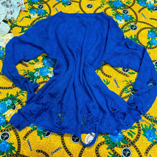 Áo len nữ tay dài ,phong cách rách tua tua cá tính màu xanh coban