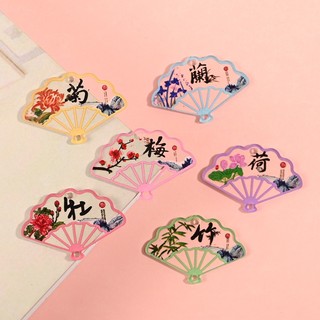 Mô hình quạt cổ trang màu sắc trang trí nhà búp bê