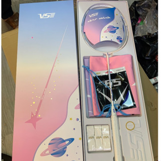 Hộp Vợt Cầu Lông VS Star Wish Bản Trắng Hồng (VỢT PHÁT QUANG SIÊU XINH)