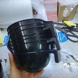 Chén nhuộm tóc , đựng hoá chất.