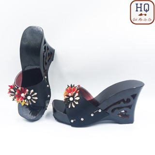 Guốc gỗ 10 phân sơn mài, dép gỗ 1 tấc quai kết hoa Thanh Huyền guốc mộc đế xuồng màu đen 10cm mặc áo dài bà ba váy suông