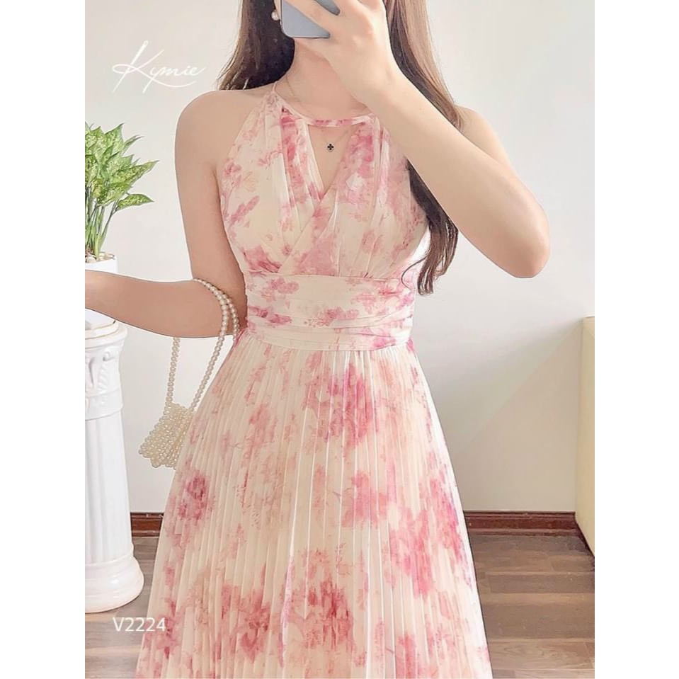 Đầm maxi voan hoa dập ly hai màu hồng xanh cổ yếm cách điệu kiểu dáng tiểu thư H115Z