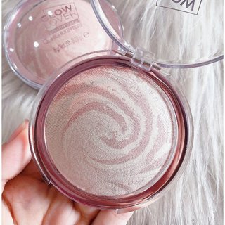 [Mẫu Mới] Phấn tạo khối và bắt sáng CATRICE High Glow Mineral Highlighting Powder