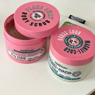 Tẩy tế bào chết Soap Glory Flake Away