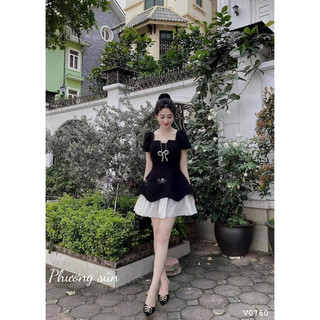 Mã V24105 Váy cổ vuông đính nơ đá