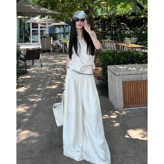 Set ba lỗ vạt chéo quần nhiều ly xuông Eclipse Clothing