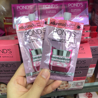Kem Dưỡng Da Pond's x10 dạng gói 6.5g