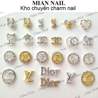 Charm logo thương hiệu charm thương hiệu charm nail charm đá gắn móng đính móng trang trí móng tay