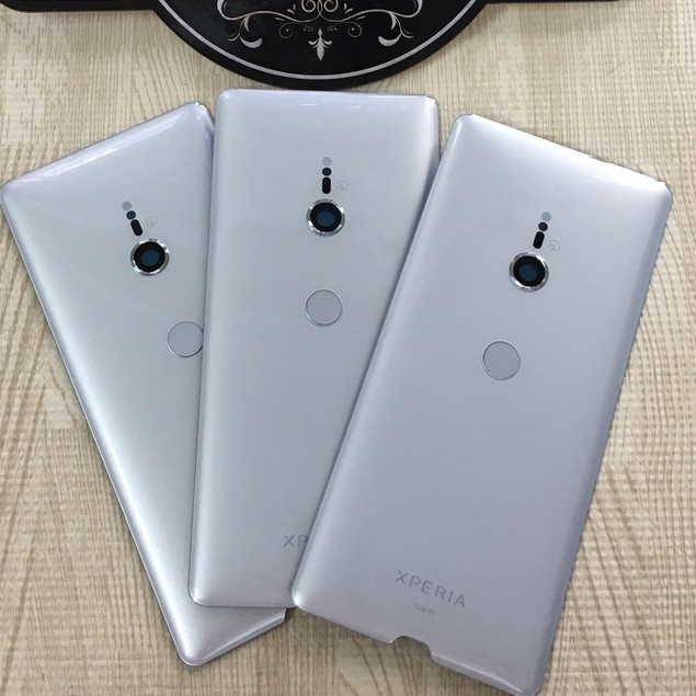 Thay kính lưng Sony Xperia XZ3