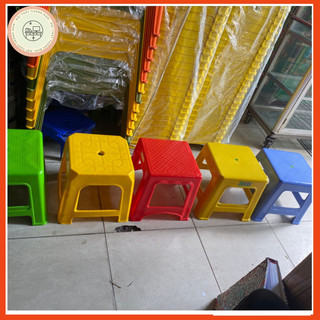 Ghế nhựa lùn đủ mầu sắc cobo tu 5>20 cai ngồi ăn cơm ,uống nước phù hợp mọi nhà