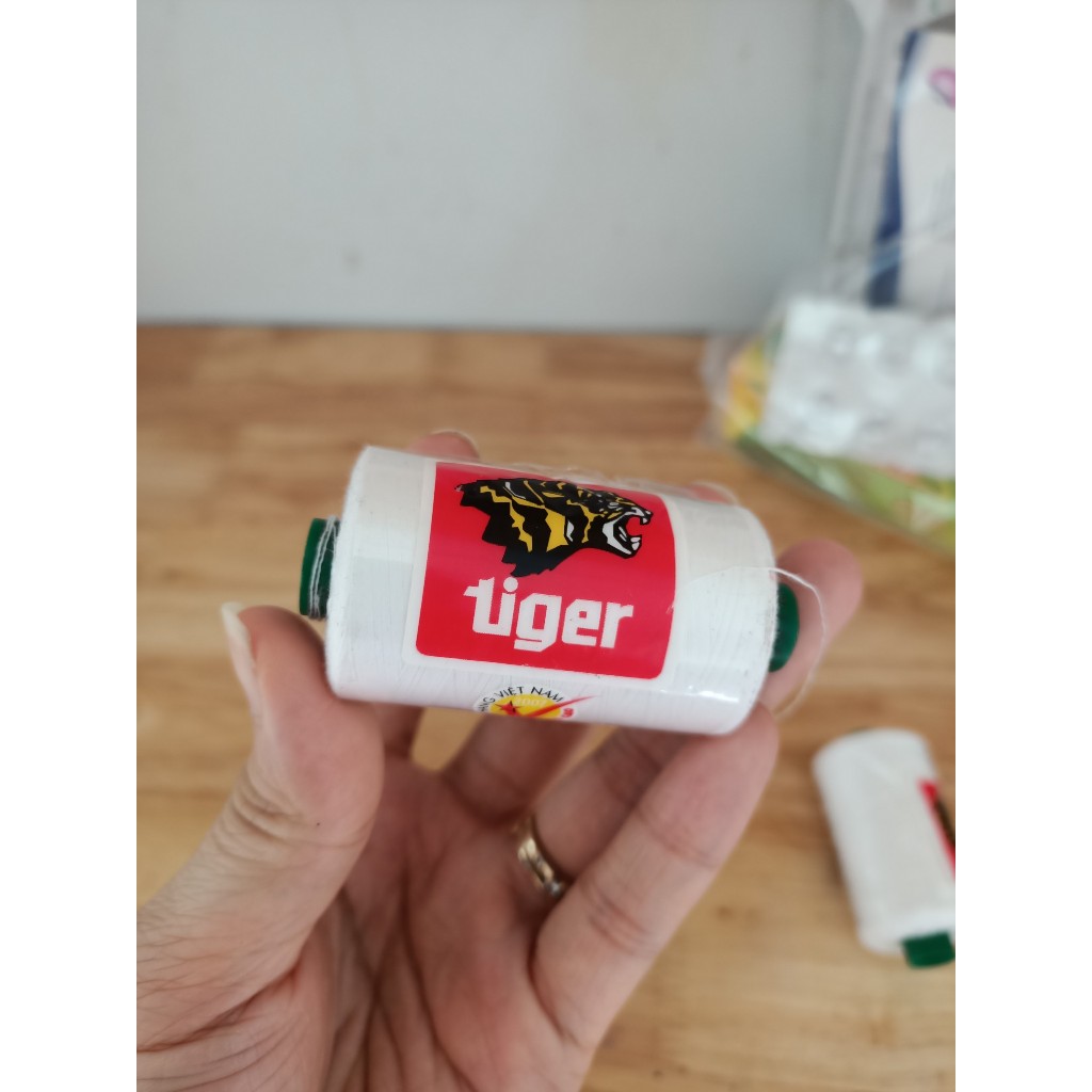 Chỉ tiger màu trắng 900m