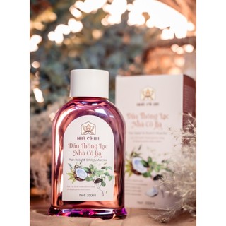 Dầu thông lạc  Nhà cô ba - 350ml