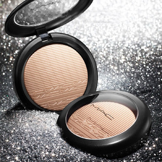 Phấn Bắt Sáng MAC Extra Dimension Skinfinish Poudre Lumiere 9Gram