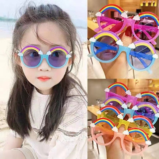 Kính xinh xắn cho bé yêu.