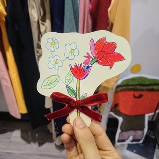 Thiệp chúc mừng hình bó hoa độc đáo