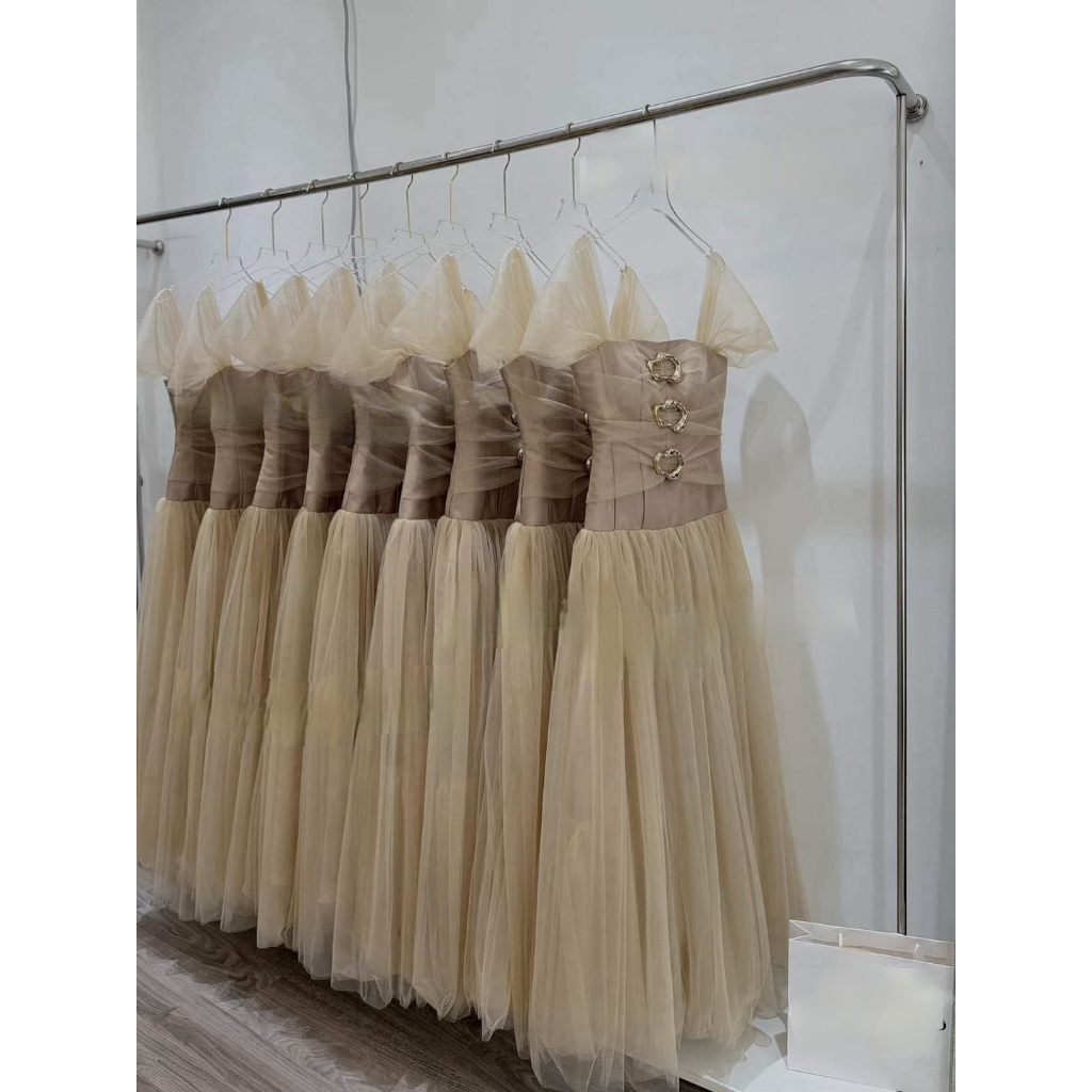 Đầm dự tiệc xòe trễ vai tay lưới đính khoen Royal Dress | BigBuy360 - bigbuy360.vn