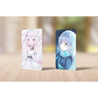 In 20 Card bo góc hình lụa - hình theo yêu cầu. Kích thước 9 x 5.5cm. Tặng SLEEVE theo số lượng Card khách đã đặt in.