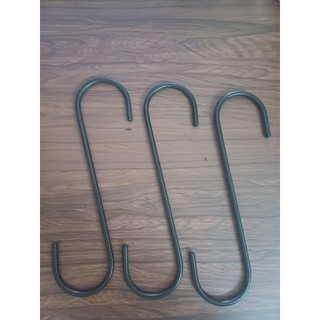 Móc sắt treo đồ hình chữ s màu đen- trắng tiện dụng-20 cm