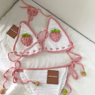 Set Bikini Bra len hoạ tiết dâu tây ngọt ngào - Strawberry Sweet Bikini Set