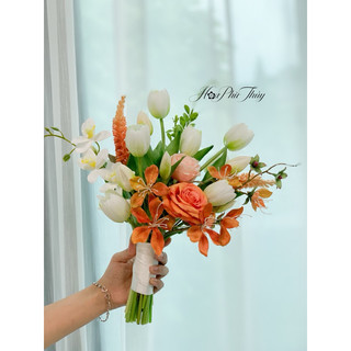 Hoa cưới lụa tone màu cam