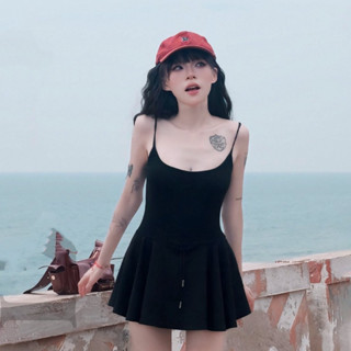   NEW  Jumpsuit trơn liền chân váy ngắn xoè tôn dáng 