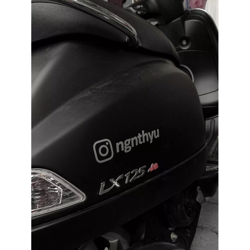 TEM DÁN XE TÊN THEO YÊU CẦU