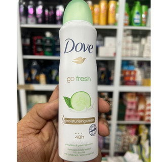 Xịt khử mùi Dove dưa leo 150ml