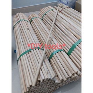 Thanh gỗ thông tròn phi 15mm dài 50cm.