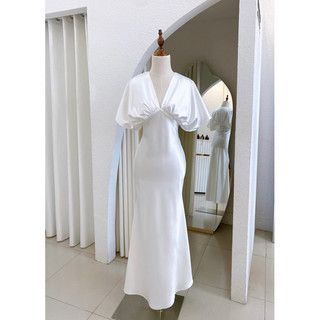 ĐẦM LỤA DÀI DÁNG TAY CÁNH DƠI CALIESTORE