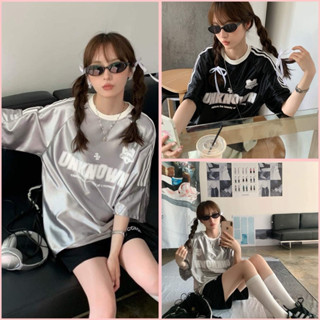 Áo thun thể thao in chữ UNKNOW có 2 màu xám và đen siêu ngầu Oversize dành cho cả nam và nữ