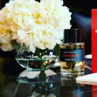 Frederic Malle: En Passant _ Nàng tiểu thư xinh đẹp, mong manh