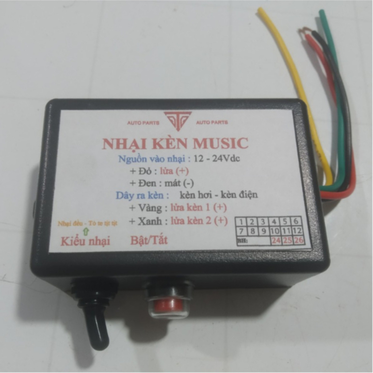 Nhại còi, nhại kèn 3 chế độ. Nhại còi, nhại kèn music. (Giá 1 chiếc)