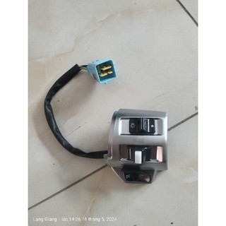 Cụm công tắc phải yadea odora