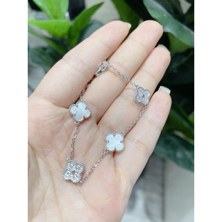Lắc tay Bạc - Các dáng
