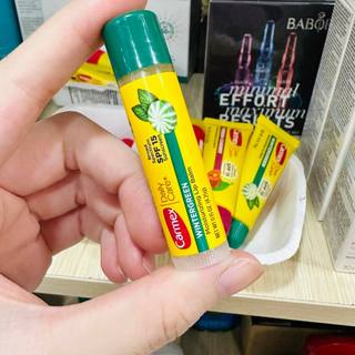 Son dưỡng mềm môi Carmex Lip Balm