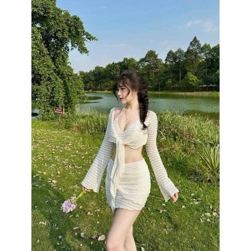 Bộ bikini 4 mảnh size S,M,L, XL đi biển áo bra yếm mút kèm khoác ca | BigBuy360 - bigbuy360.vn