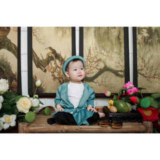 Áo Tứ Thân Khăn Mỏ Quạ Cho Bé Chụp Ảnh