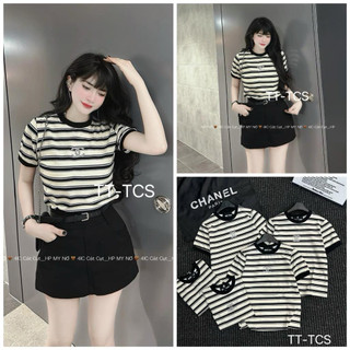 Áo phông kẻ đen X cổ viền cộc tay