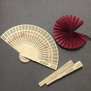 Sỉ 10 quạt gỗ cổ trang chụp ảnh, trang trí