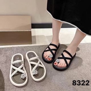 Dép xỏ ngón nữ đế bằng cao 2p gắn hoa trà siêu xinh