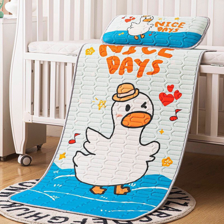 Chiếu điều hòa cao su đặc non cho bé 5D nhập khẩu - tặng kèm vỏ gối