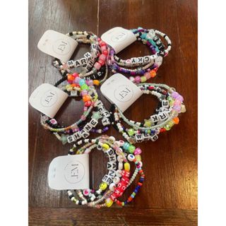 [SALE] Vòng đeo tay thời trang nhiều màu sắc handmade Westlife