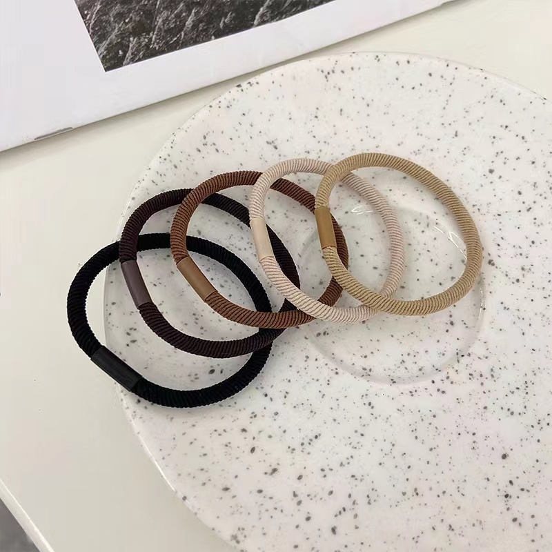 1 dây buộc tóc đẹp