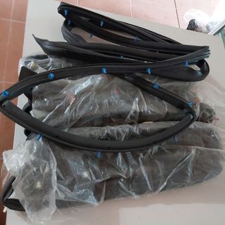 Gioăng cánh cửa sau bên lái Daewoo Matiz, gioăng cánh cửa sau bên trái Daewoo Matiz