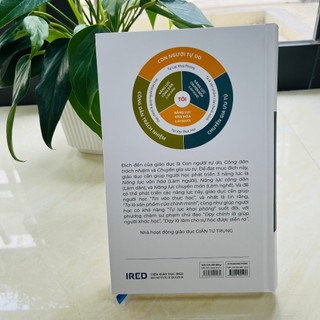 Sách - Sư phạm khai phóng