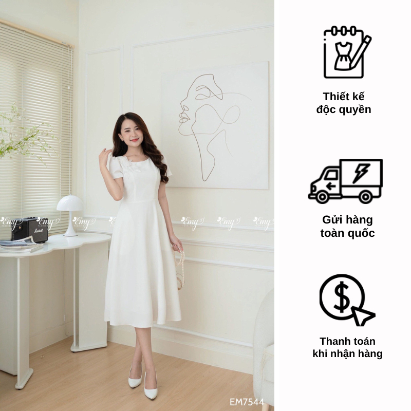 Đầm EMY EM7544 Xoè Trắng Kết Hoa Cổ