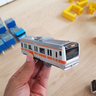 TAKARA TOMY PLARAIL SHINKANSEN