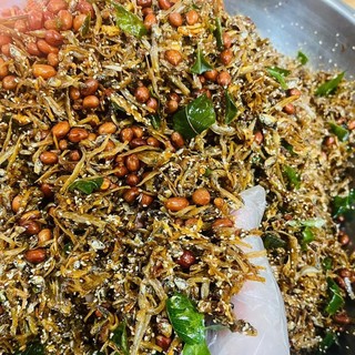 Cá cơm mồm rim lạc thơm, ngon, đưa cơm, có thể ăn vặt - hũ 250gr